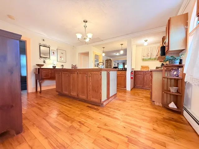 $250,000 | 33 Cottage Avenue, Springfield, VT 05156