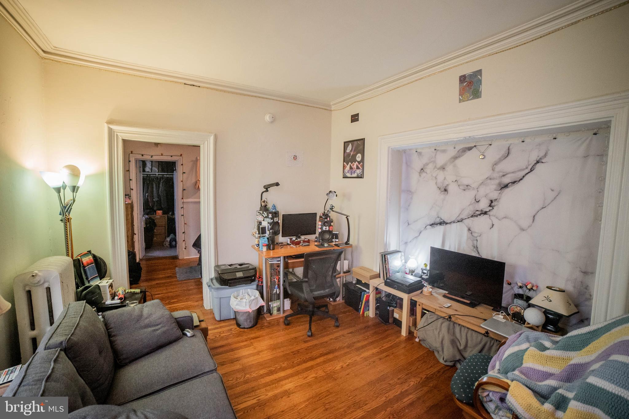 257 South 20th Street, Unit 2R Philadelphia, PA 19103 - Photo 2 of 12