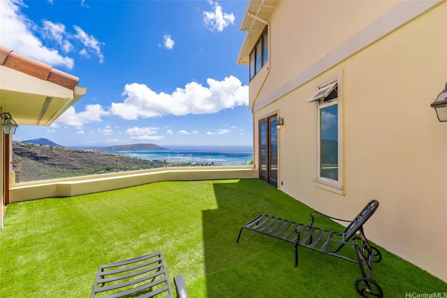 $2,995,000 | 5201 Kuaiwi Place, Honolulu, HI 96821