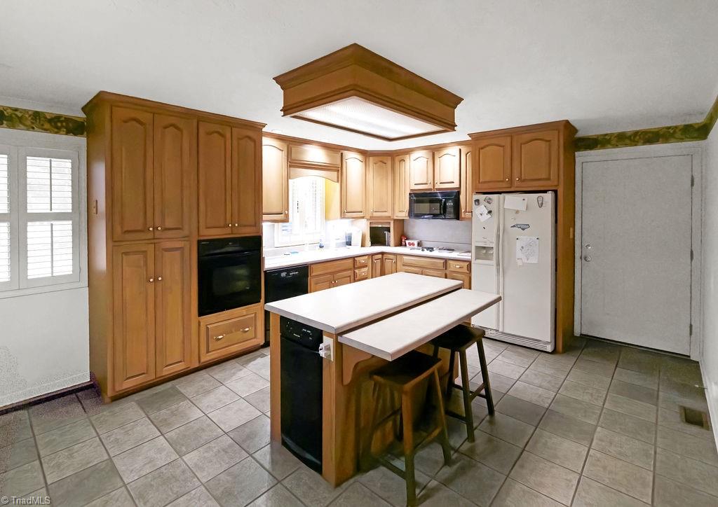 111 Arthur Haney Road Dobson, NC 27017 - Photo 4 of 29