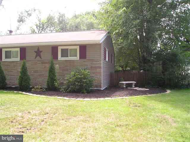 4902 Delbrook Road Mechanicsburg, PA 17050 - Photo 3 of 12 Gallery Image 3