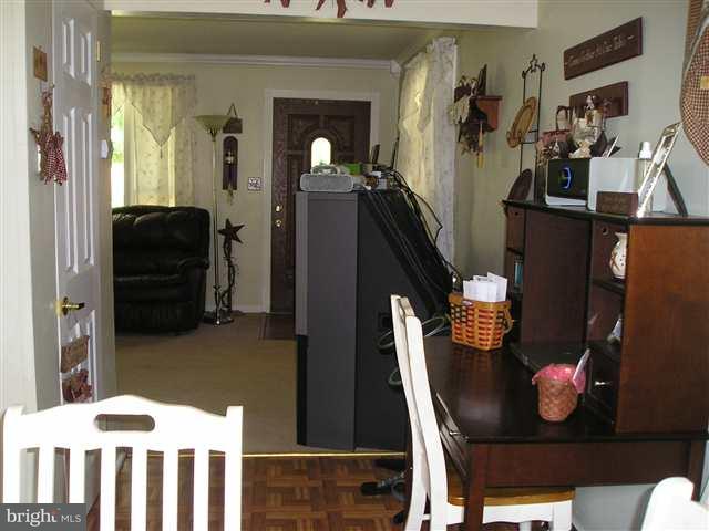 4902 Delbrook Road Mechanicsburg, PA 17050 - Photo 9 of 12 Gallery Image 9