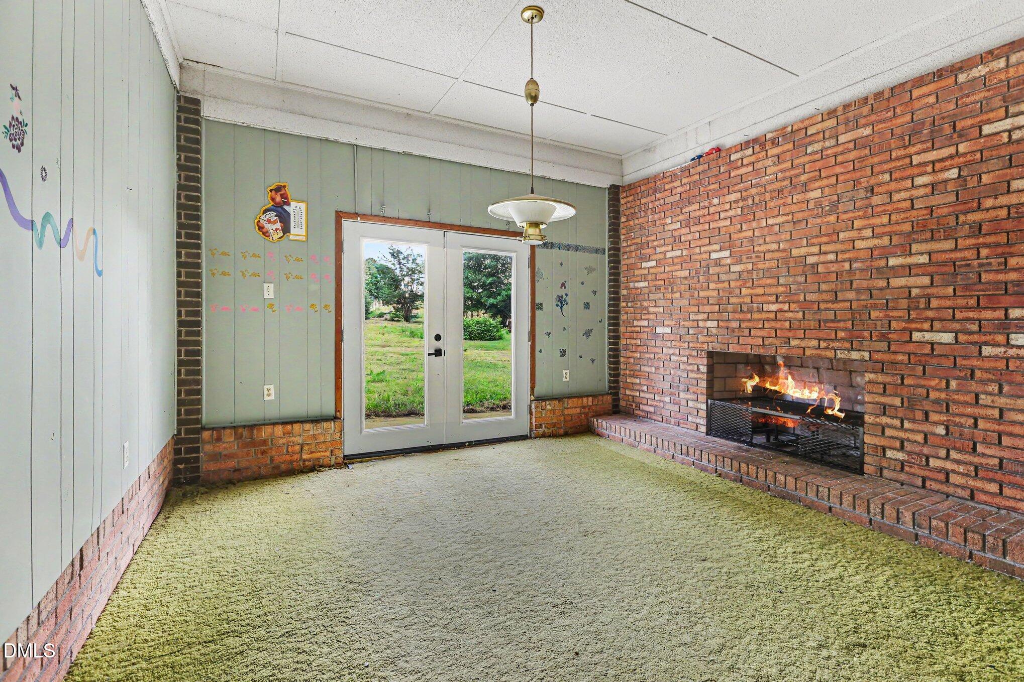 6725 Wimberly Road Willow Spring, NC 27592 - Photo 25 of 29 019_file_2202