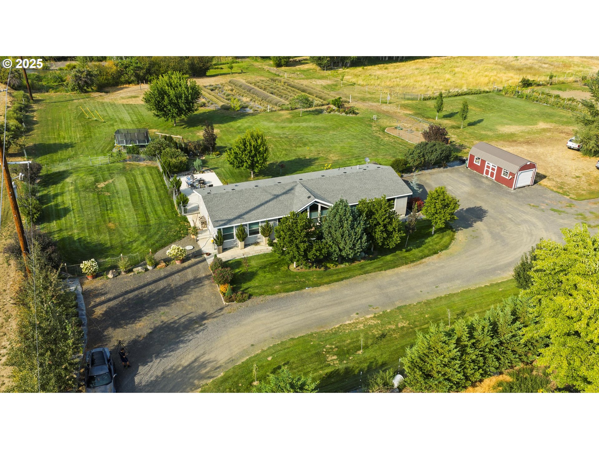 648 Southwest 44th Street Pendleton, OR 97801 - Photo 3 of 41