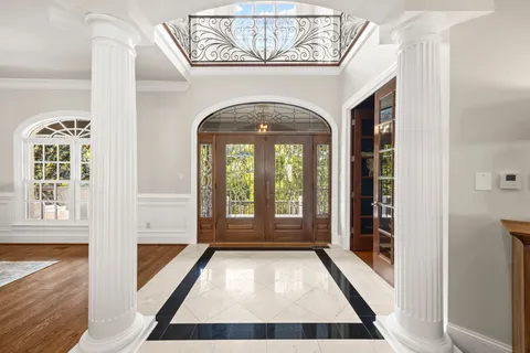 $2,999,500 | 937 Travelers Court, Nashville, TN 37220