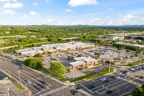 $2,999,500 | 937 Travelers Court, Nashville, TN 37220