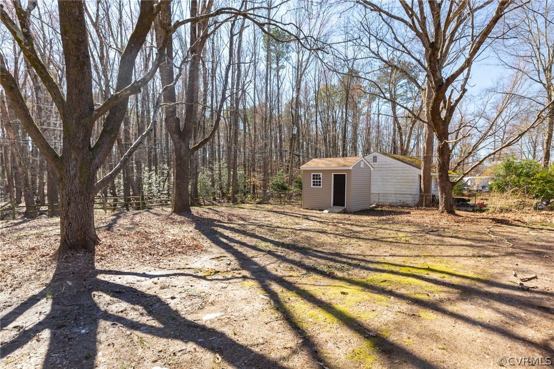 313 Keeton Road Richmond, VA 23227 - Photo 23 of 25 Gallery Image 23