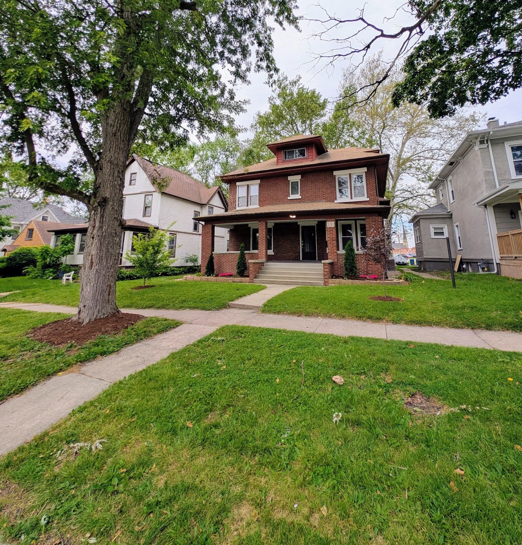 231 South Chicago Avenue Kankakee, IL 60901 - Photo 1 of 31