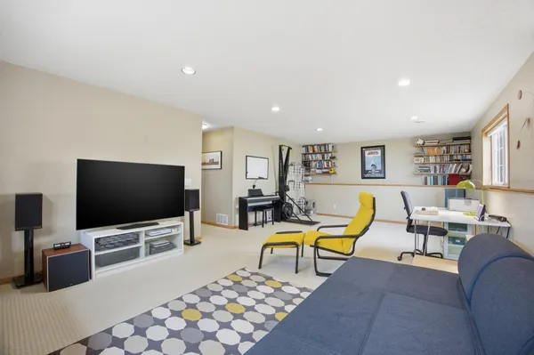 $389,000 | 3534 42nd Avenue South, Fargo, ND 58104