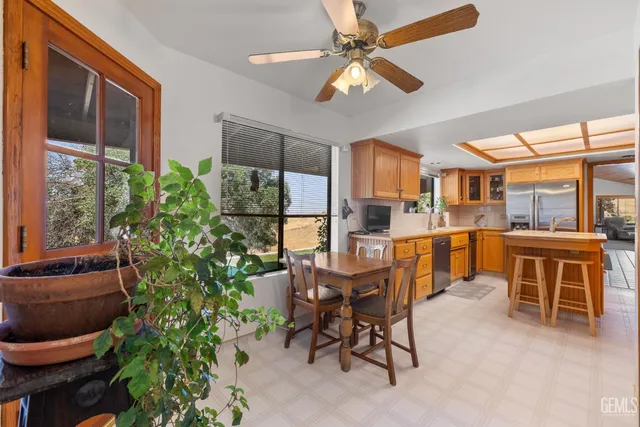 $1,175,000 | Undisclosed Address, Bakersfield, CA 93308