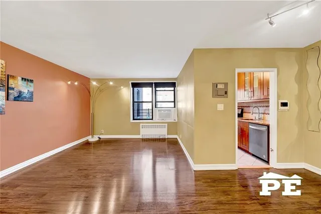 $349,000 | 2240 Burnett Street, Unit 4C | Marine Park