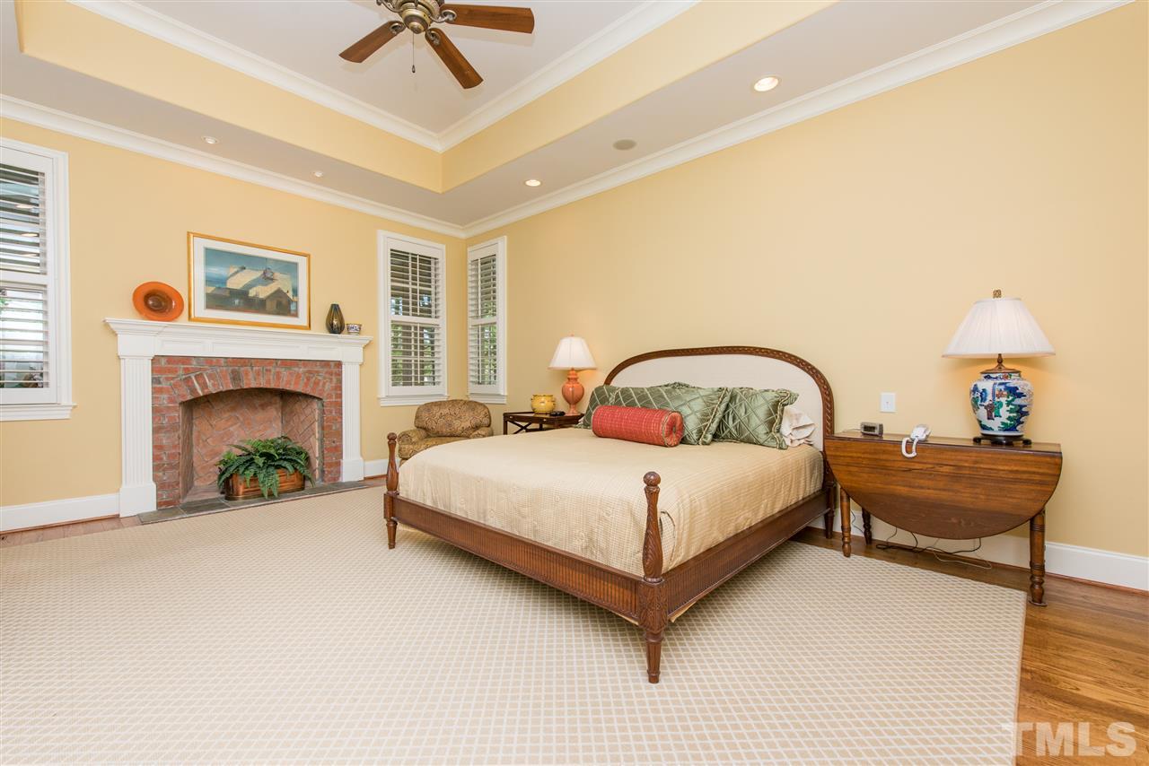 1714 Banbury Road Raleigh, NC 27608 - Photo 12 of 25