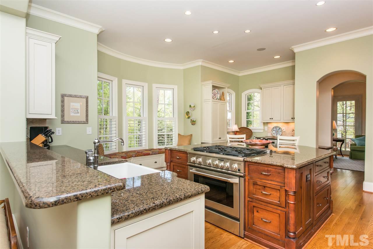 1714 Banbury Road Raleigh, NC 27608 - Photo 4 of 25