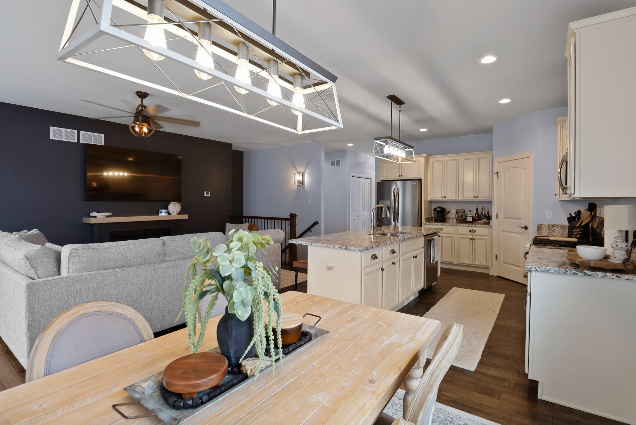 10188 Azalea Drive Crown Point, IN 46307 - Photo 5 of 29 a living room with furniture and a flat screen tv
