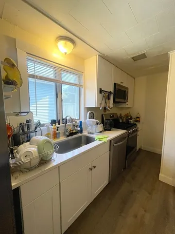 $5,050 | 44 Chetwynd Road, Unit 2, Somerville, MA 02144