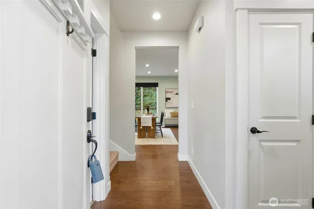 $1,100,000 | 18916 10th Drive Southeast, Bothell, WA 98012