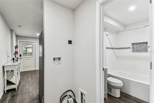 $1,380 | 1006 East 26th Avenue, Unit 2, Tampa, FL 33605