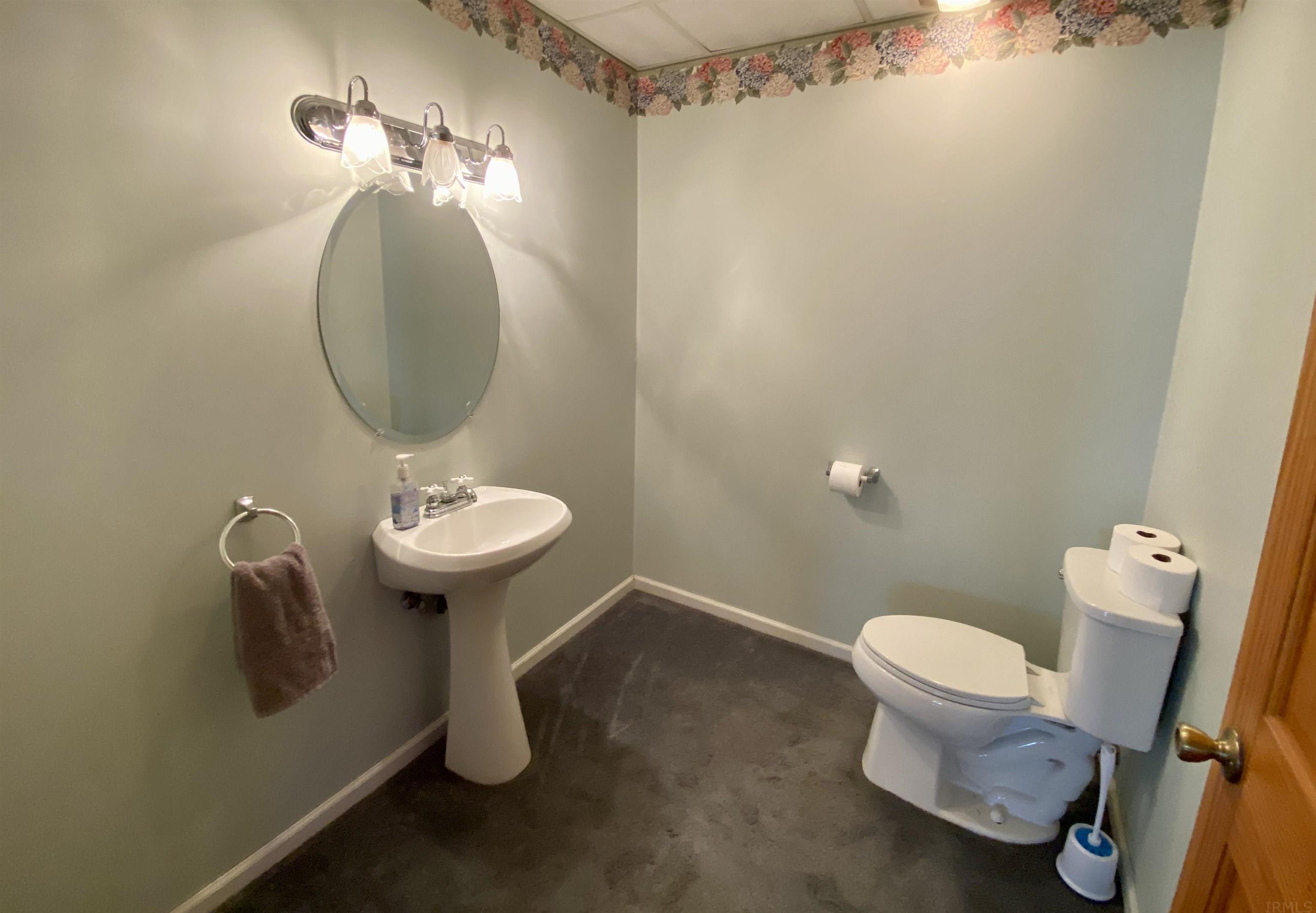1088 West 18th Street Rochester, IN 46975 - Photo 16 of 22