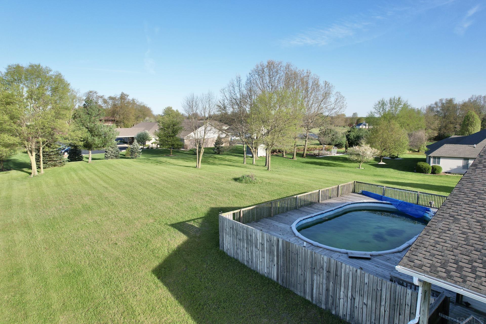 1088 West 18th Street Rochester, IN 46975 - Photo 4 of 22