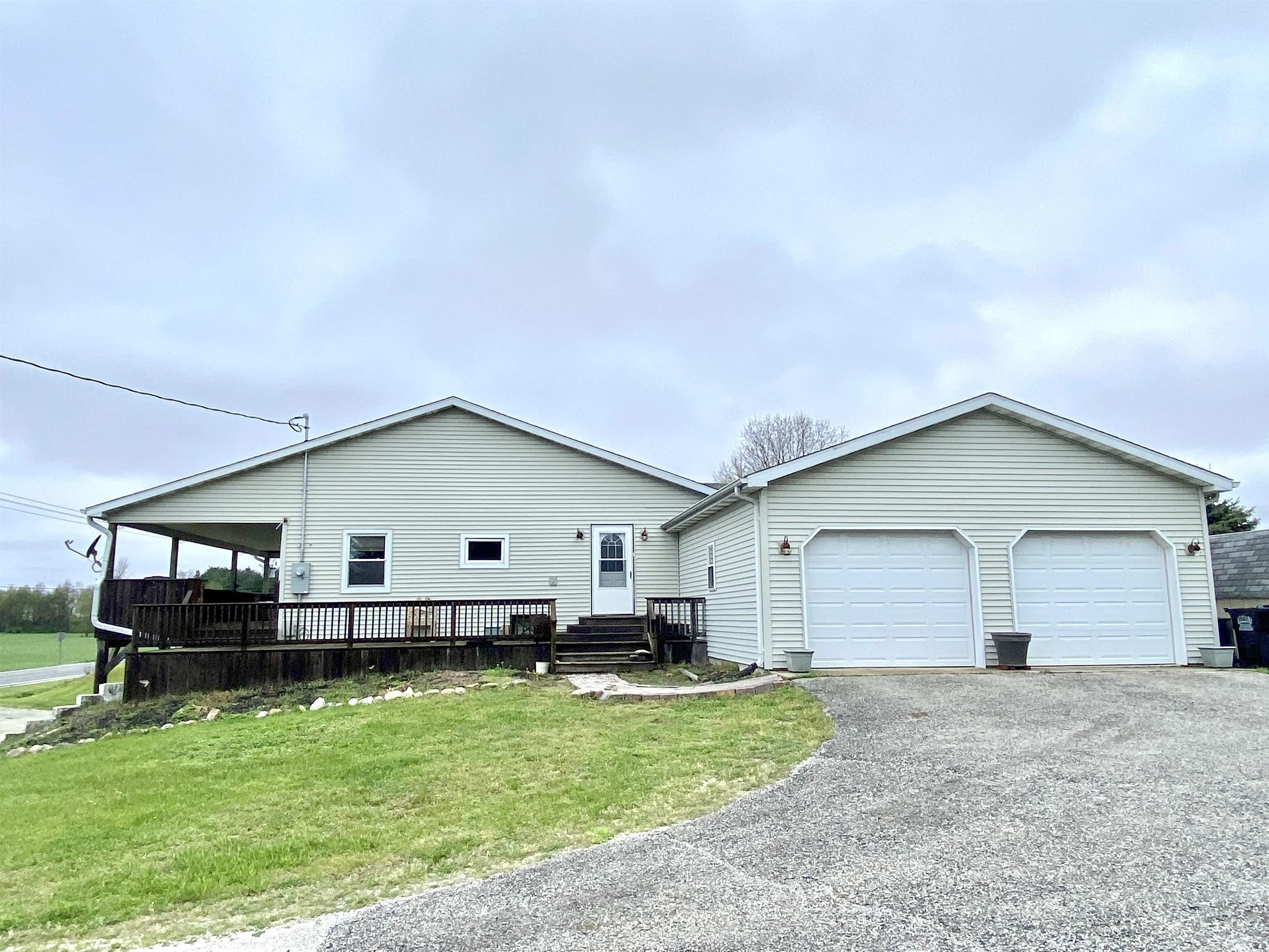 1088 West 18th Street Rochester, IN 46975 - Photo 5 of 22
