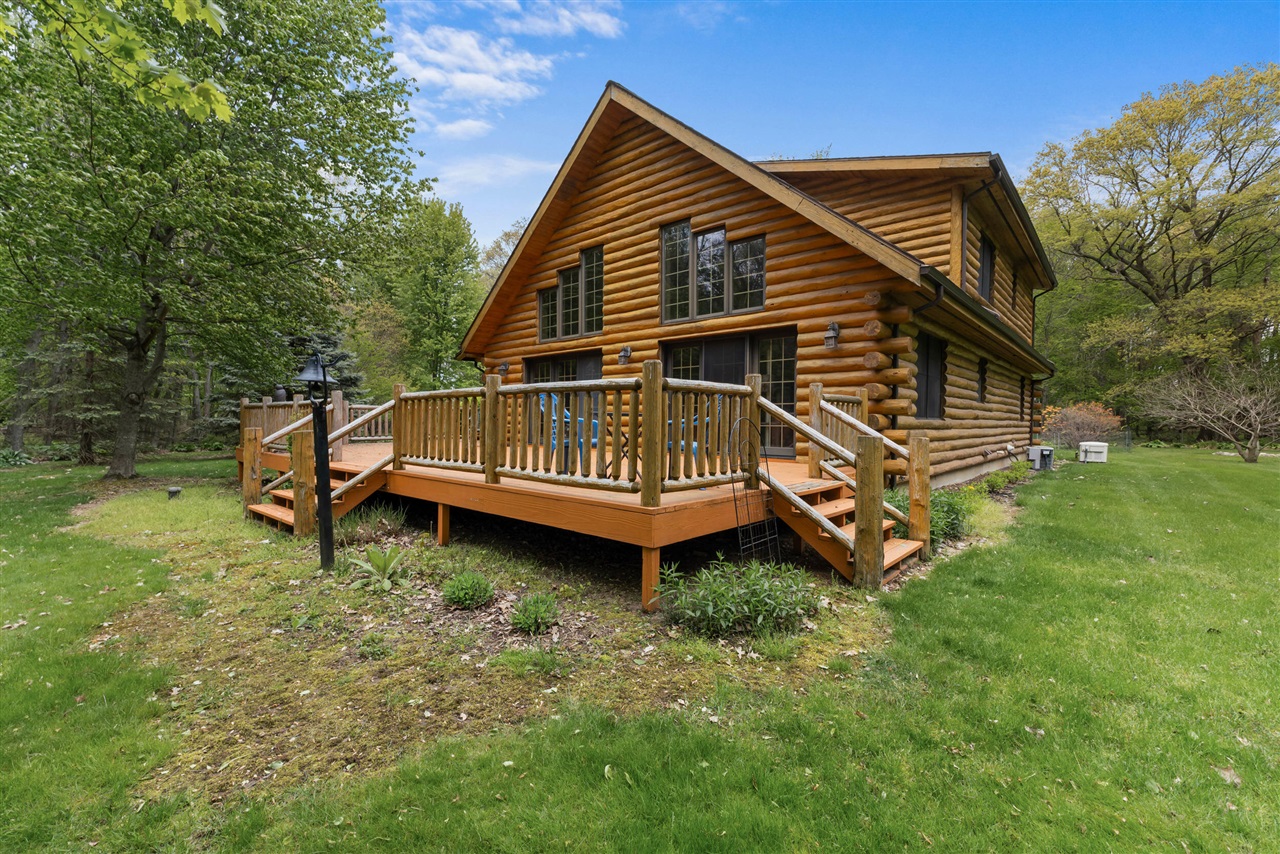 12215 Goffe Road Jonesville, MI 49250 - Photo 8 of 64