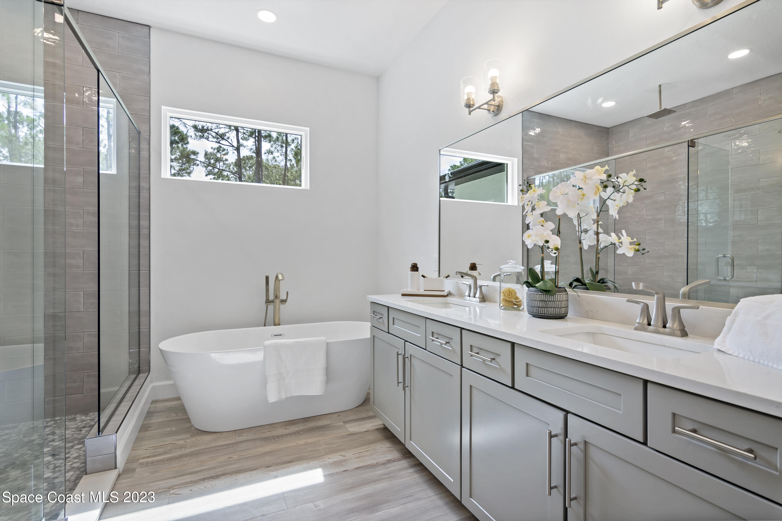 3230 Pheasant Trail Mims, FL 32754 - Photo 31 of 65 Master bathroom