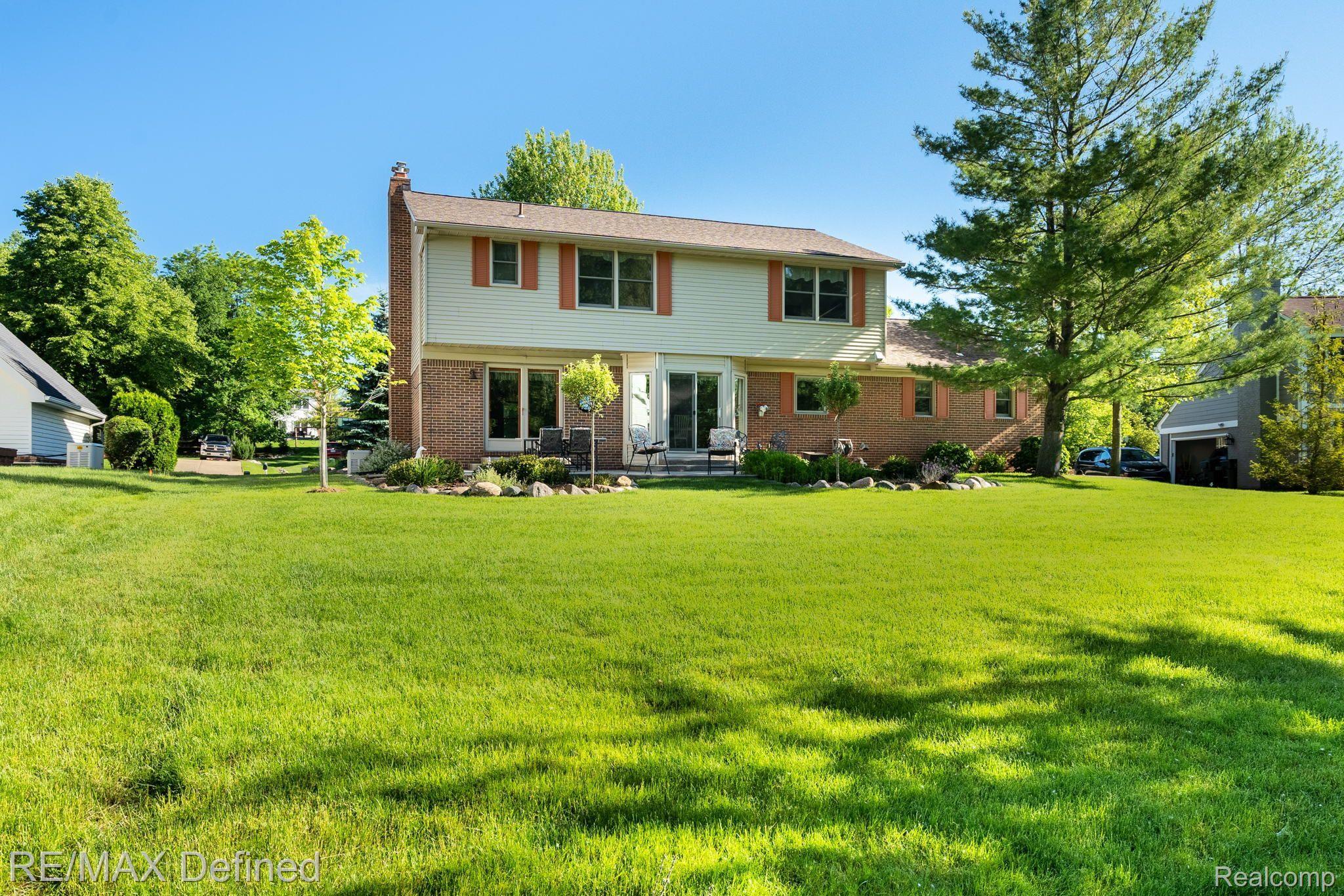 1971 Clear Point Court Rochester, MI 48306 - Photo 52 of 55 Gallery Image 52