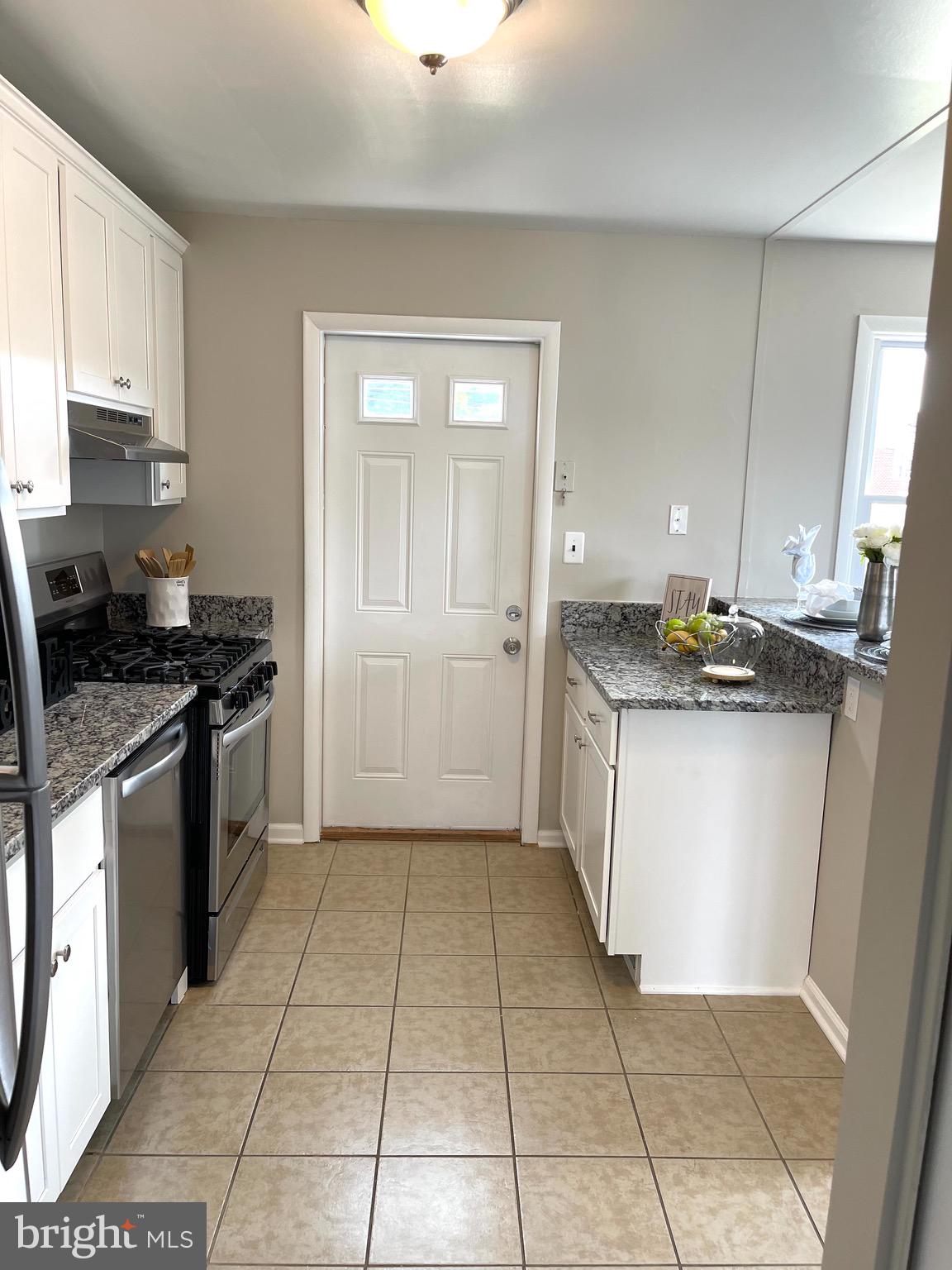 6934 Blanche Road Baltimore, MD 21215 - Photo 46 of 51 Gallery Image 46