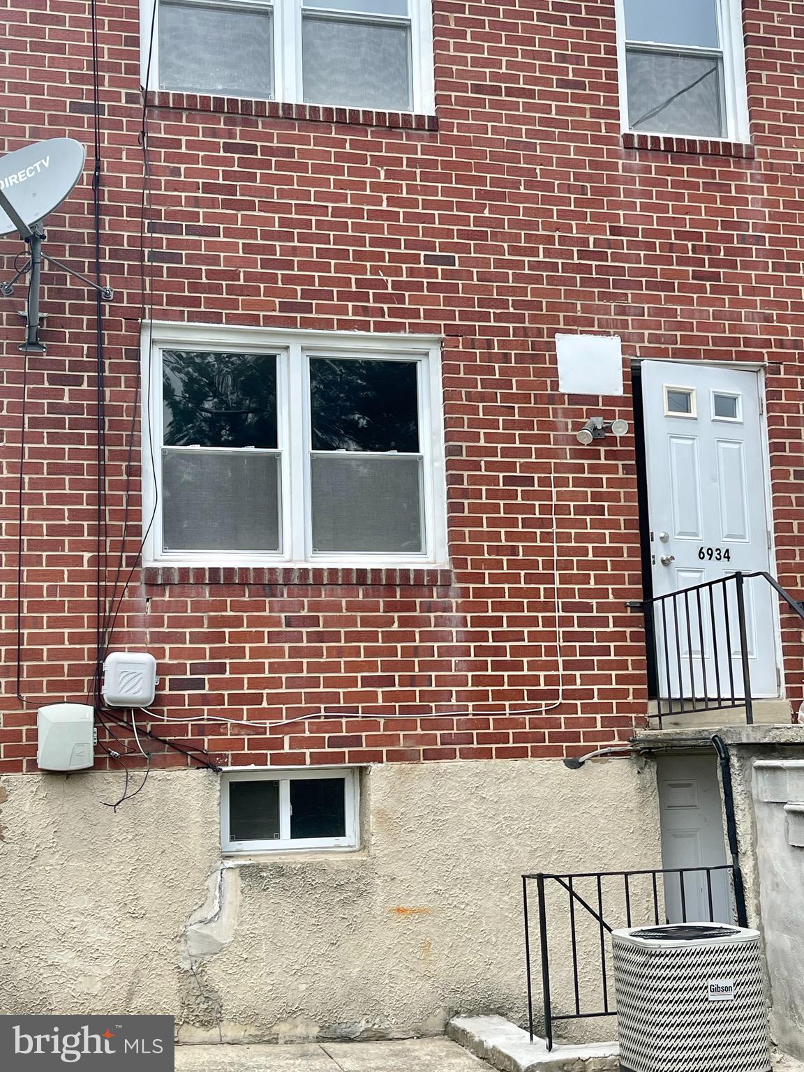 6934 Blanche Road Baltimore, MD 21215 - Photo 49 of 51 Exterior back with CAC unit .