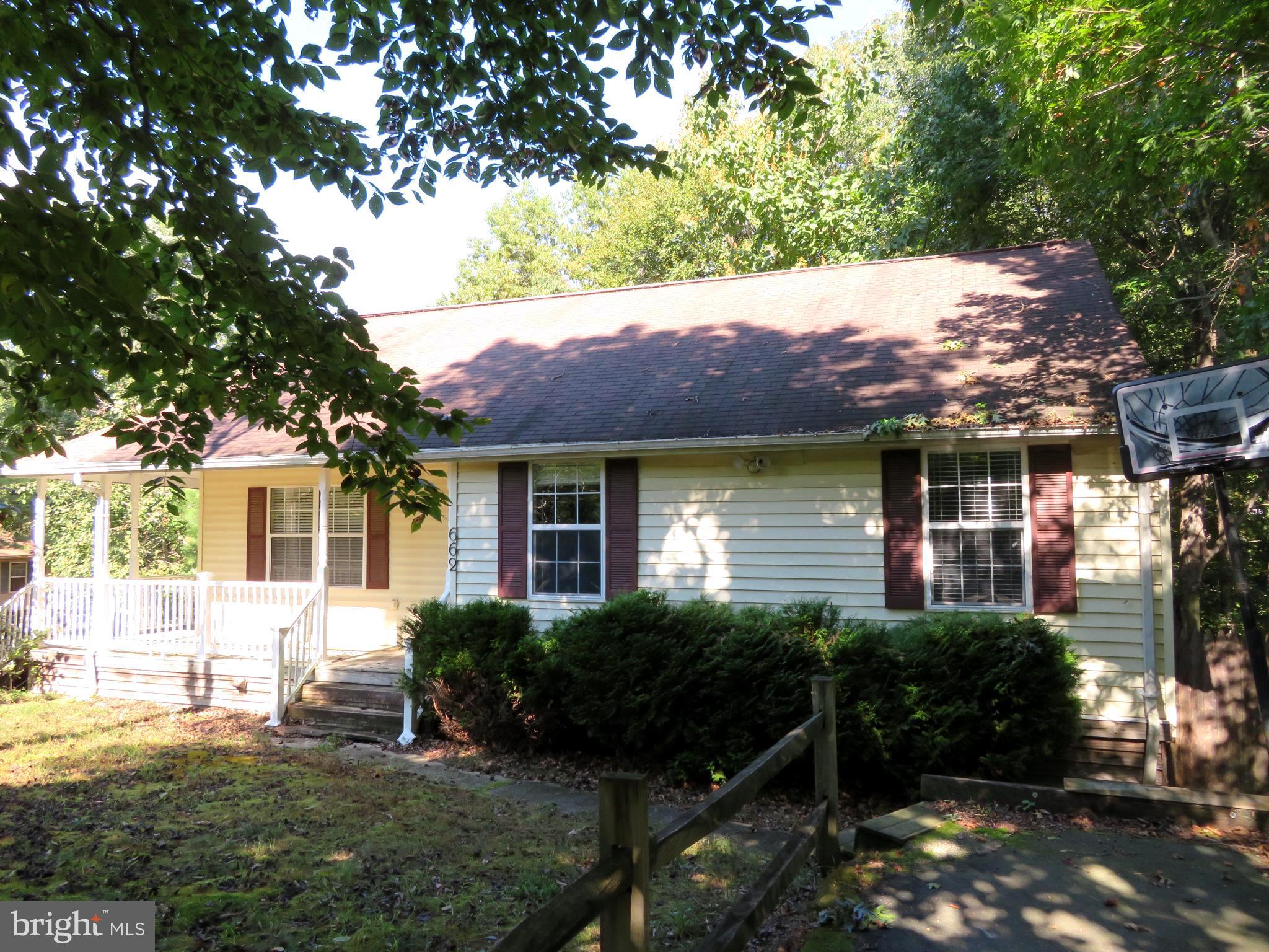 662 San Gabriel Road Lusby, MD 20657 - Photo 1 of 19 Exterior (Front)