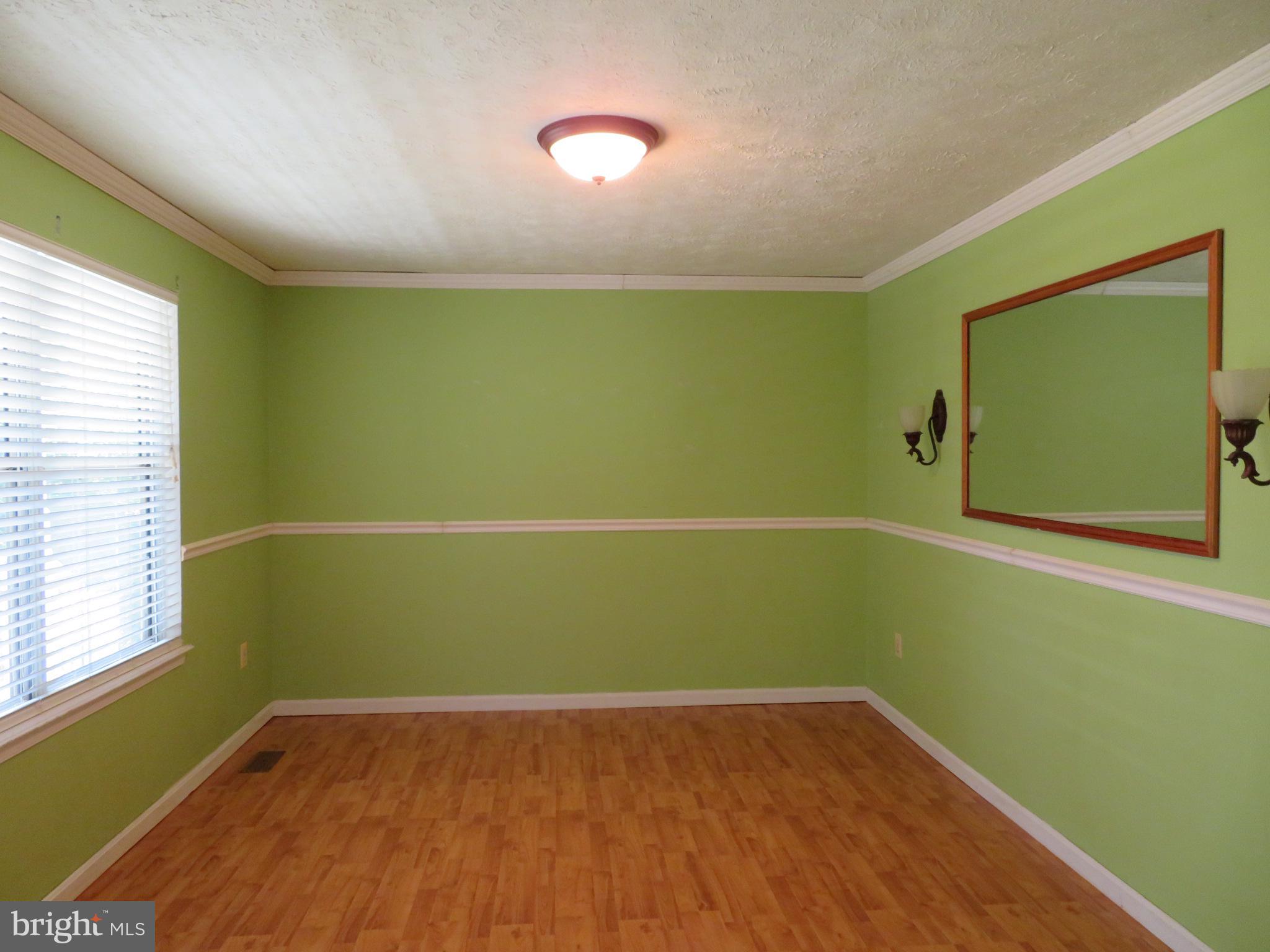 662 San Gabriel Road Lusby, MD 20657 - Photo 5 of 19 Living Room