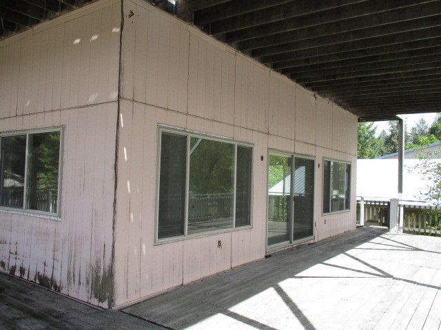 40687 Lake Road Loon Lake, WA 99148 - Photo 2 of 18 Gallery Image 2