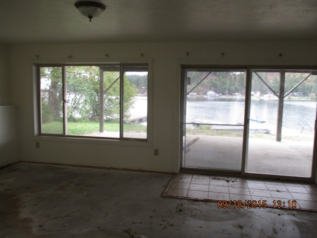 40687 Lake Road Loon Lake, WA 99148 - Photo 11 of 18 Gallery Image 11