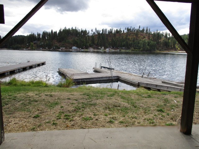 40687 Lake Road Loon Lake, WA 99148 - Photo 4 of 18 Gallery Image 4