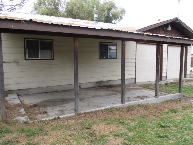 40687 Lake Road Loon Lake, WA 99148 - Photo 5 of 18 Gallery Image 5