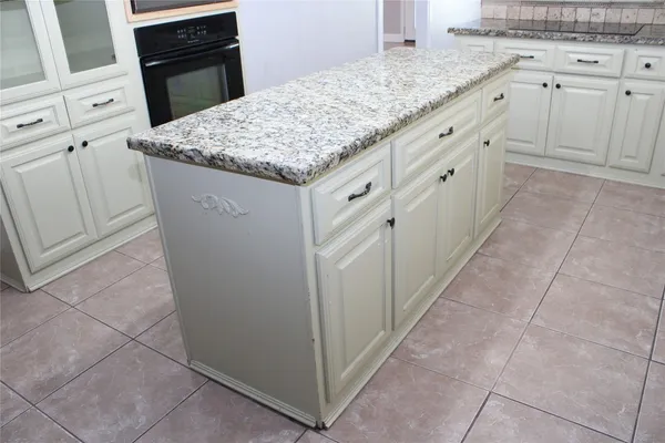 $2,100 | 15910 Boatswain Court, Crosby, TX 77532