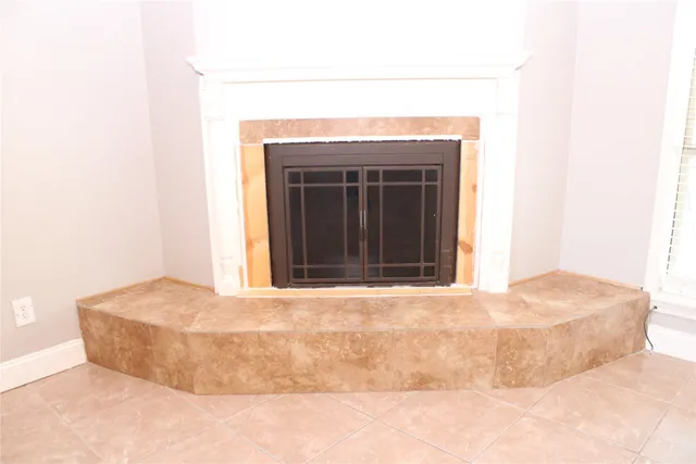 $2,200 | 15910 Boatswain Court, Crosby, TX 77532