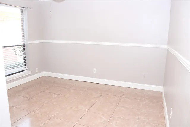 $2,200 | 15910 Boatswain Court, Crosby, TX 77532