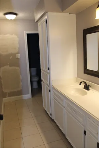 $2,200 | 15910 Boatswain Court, Crosby, TX 77532