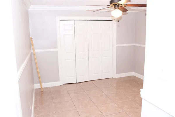 $2,100 | 15910 Boatswain Court, Crosby, TX 77532