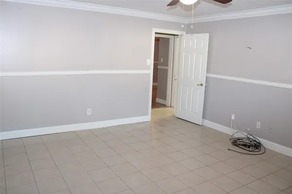 $2,100 | 15910 Boatswain Court, Crosby, TX 77532
