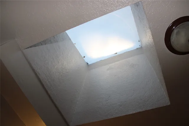 $2,200 | 15910 Boatswain Court, Crosby, TX 77532