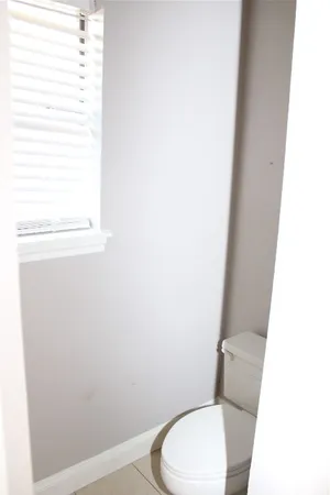 $2,100 | 15910 Boatswain Court, Crosby, TX 77532