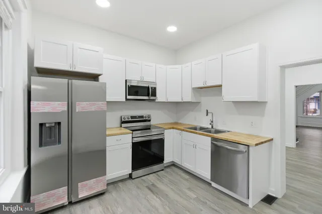 $465,000 | 216 West Penn Street, Philadelphia, PA 19144