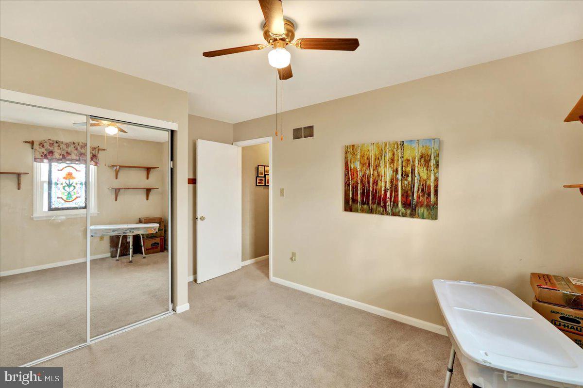 1839 Shellbark Drive Reading, PA 19608 - Photo 20 of 32 a view of a livingroom with a workspace