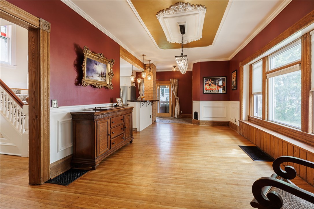 45 Rosedale Street Rochester, NY 14620 - Photo 12 of 47