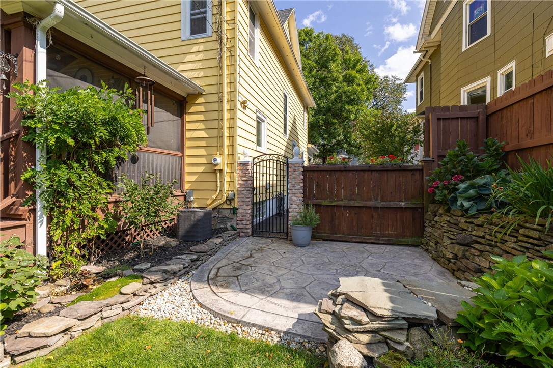 45 Rosedale Street Rochester, NY 14620 - Photo 47 of 47