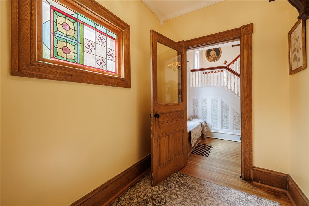 45 Rosedale Street Rochester, NY 14620 - Photo 6 of 47