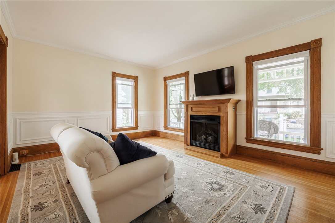 45 Rosedale Street Rochester, NY 14620 - Photo 10 of 47