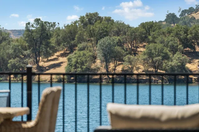 $2,099,000 | 816 Foothill Road, Unit 2, Copperopolis, CA 95228